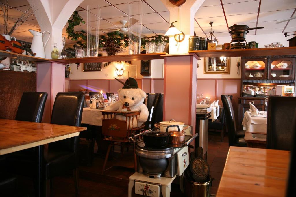 Hotel Restaurant Zeeland ทอเลิน ภายนอก รูปภาพ